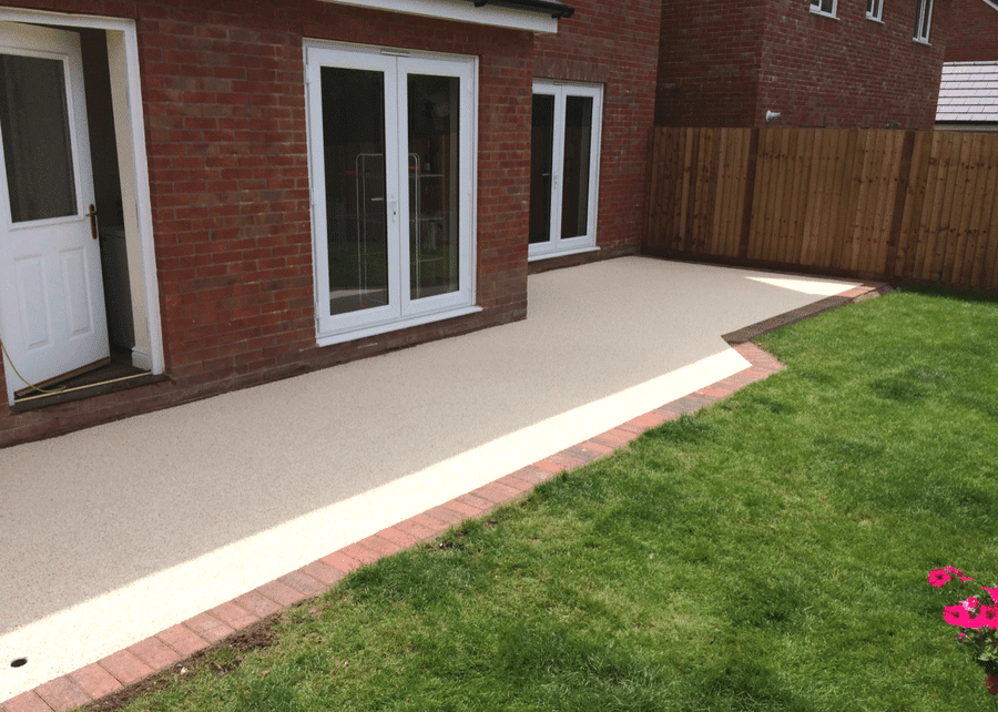 X-Grid and Resin Bound Patio Featured Image