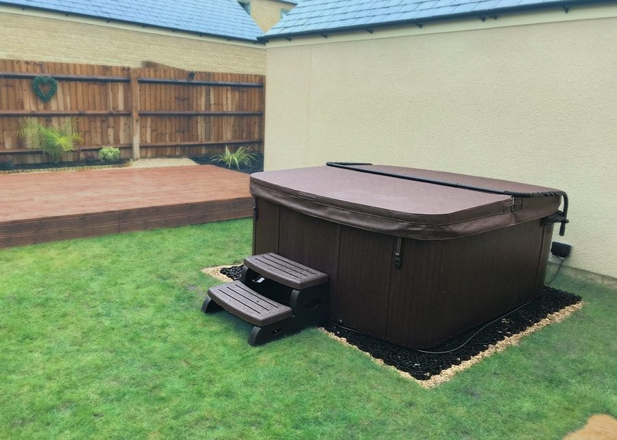 7ft x 7ft Hot Tub Base Featured-Image