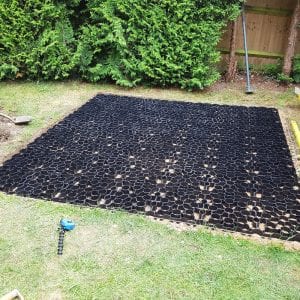 7ft x 7ft Hot Tub Base Installed Under A Riptide Hot Tub - Laying The Base