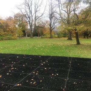 Sheffield-Botanical-Gardens---Rubber-Grass-Mats-Used-For-Bonfire-Night-Event