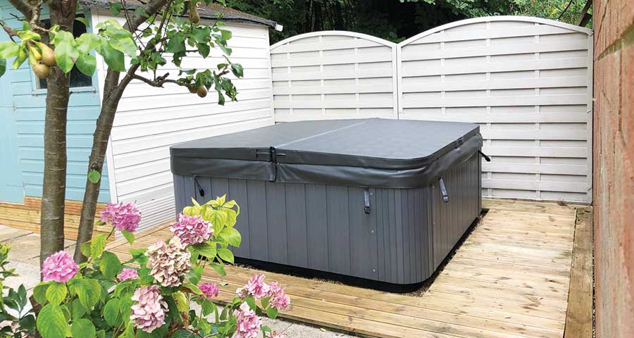 6ft x 6ft Hot Tub Base Install - Featured Image