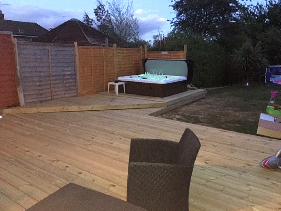 7ft x 7ft Hot Tub Base - Customer Review 2