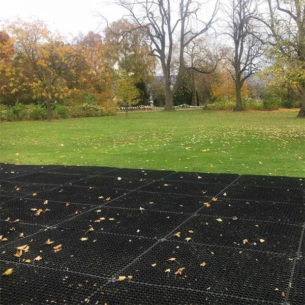 Rubber Grass Mats 23mm Thick 1 5x1m The Garden Range