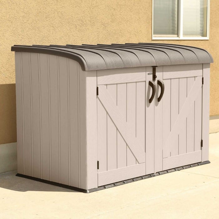 Image of Plastic storage boxes for outside