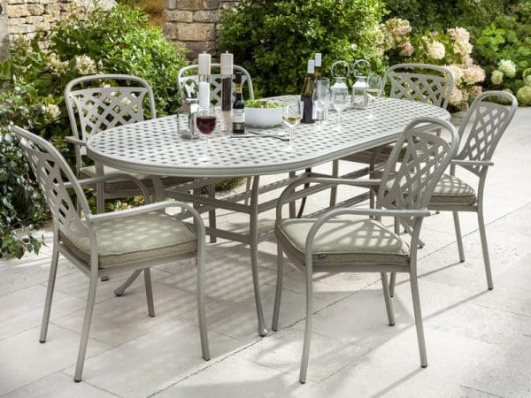 Berkeley 6 Seat Oval Dining Set - Image 5