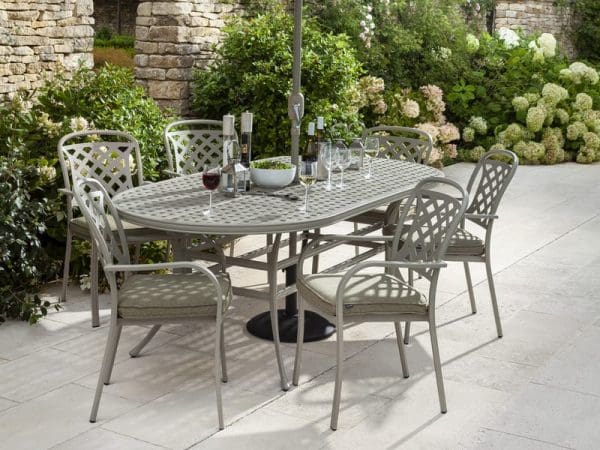 Berkeley 6 Seat Oval Dining Set