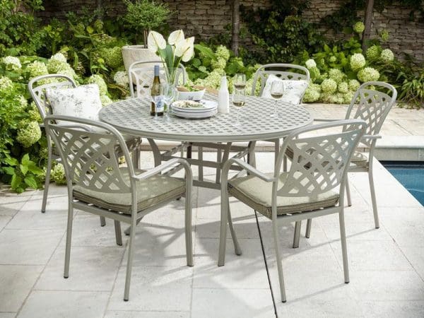 Berkeley 6 Seat Round Dining Set - Image 4