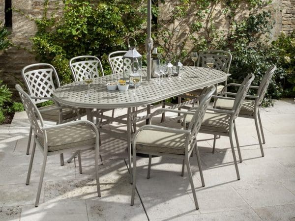 Berkeley 8 Seat Oval Dining Set