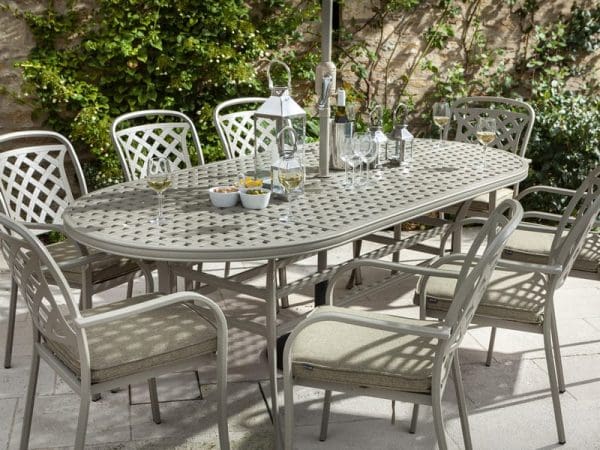 Berkeley 8 Seat Oval Dining Set - Image 2