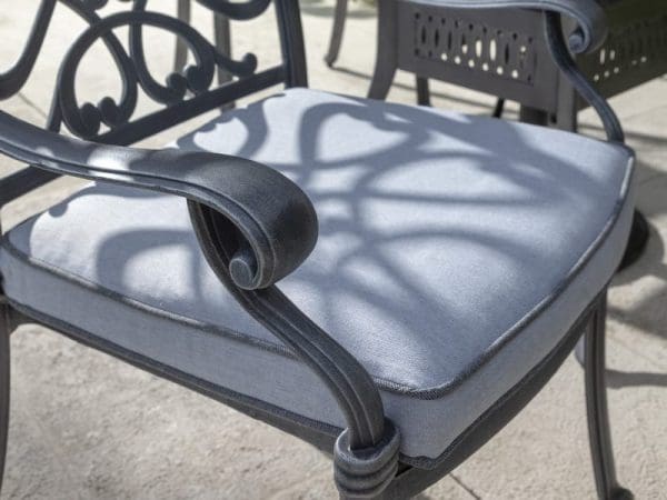 Capri 4 Seat Round Set - Image 6