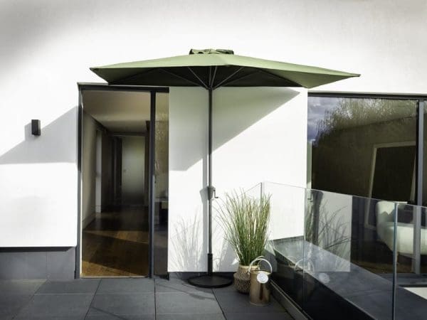 Catalan Balcony Parasol - Image 2