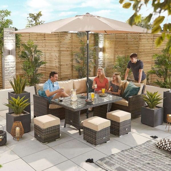 Cambridge RH Corner Set w/ Parasol Hole Table Brown