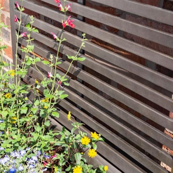Alderley Grey Planter and Trellis - Image 4