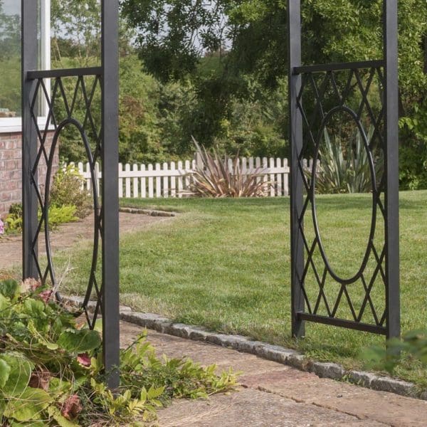 Wrenbury Round Top Garden Arch - Image 2