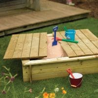 Sandpit with Lid