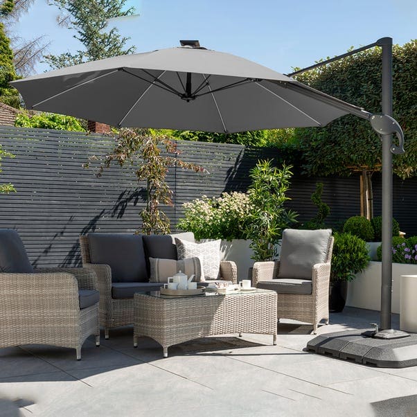 Garden corner parasol discount