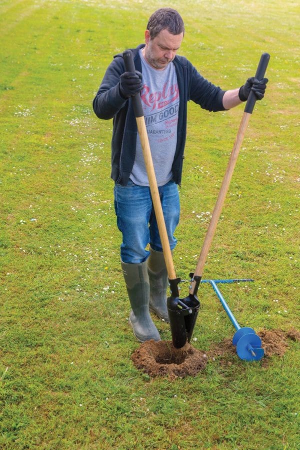 Heavy Duty Post Hole Digger - Image 2