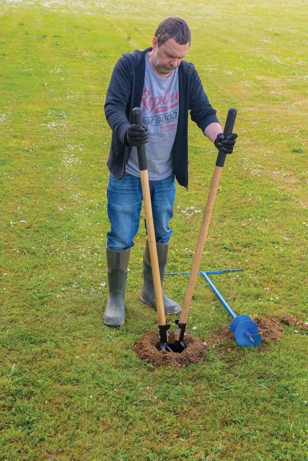 Heavy Duty Post Hole Digger - Image 3