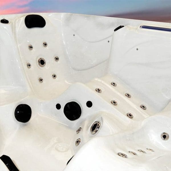 Dunes Hot Tub - Image 4