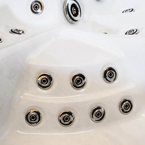 Dunes Hot Tub - Image 6