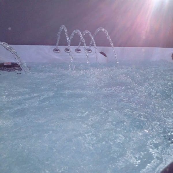 Excalibur Hot Tub - Image 6