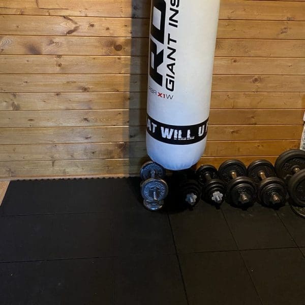 Rubber Gym Mats - 900x900mm - Image 7