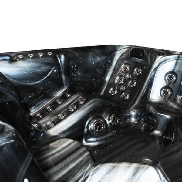 Tropicana Hot Tub - Image 6